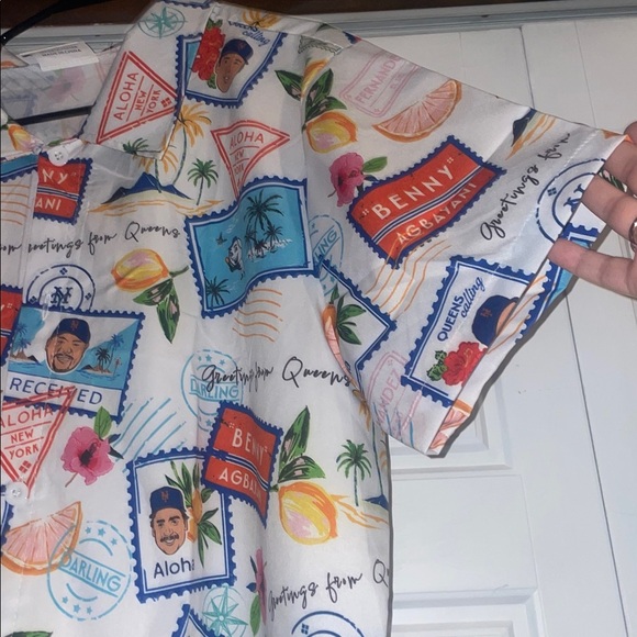 NY Mets Hawaiian Colorful Graphic Short Sleeve Shirt/ Benny Agbayani - Picture 3 of 6